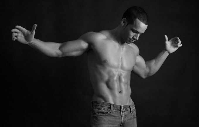 El hombre quiere agrandar su pene